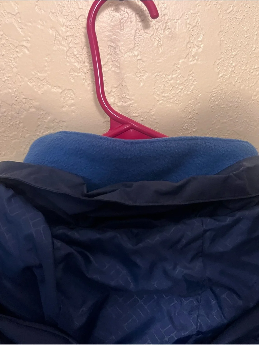 Columbia rain jacket